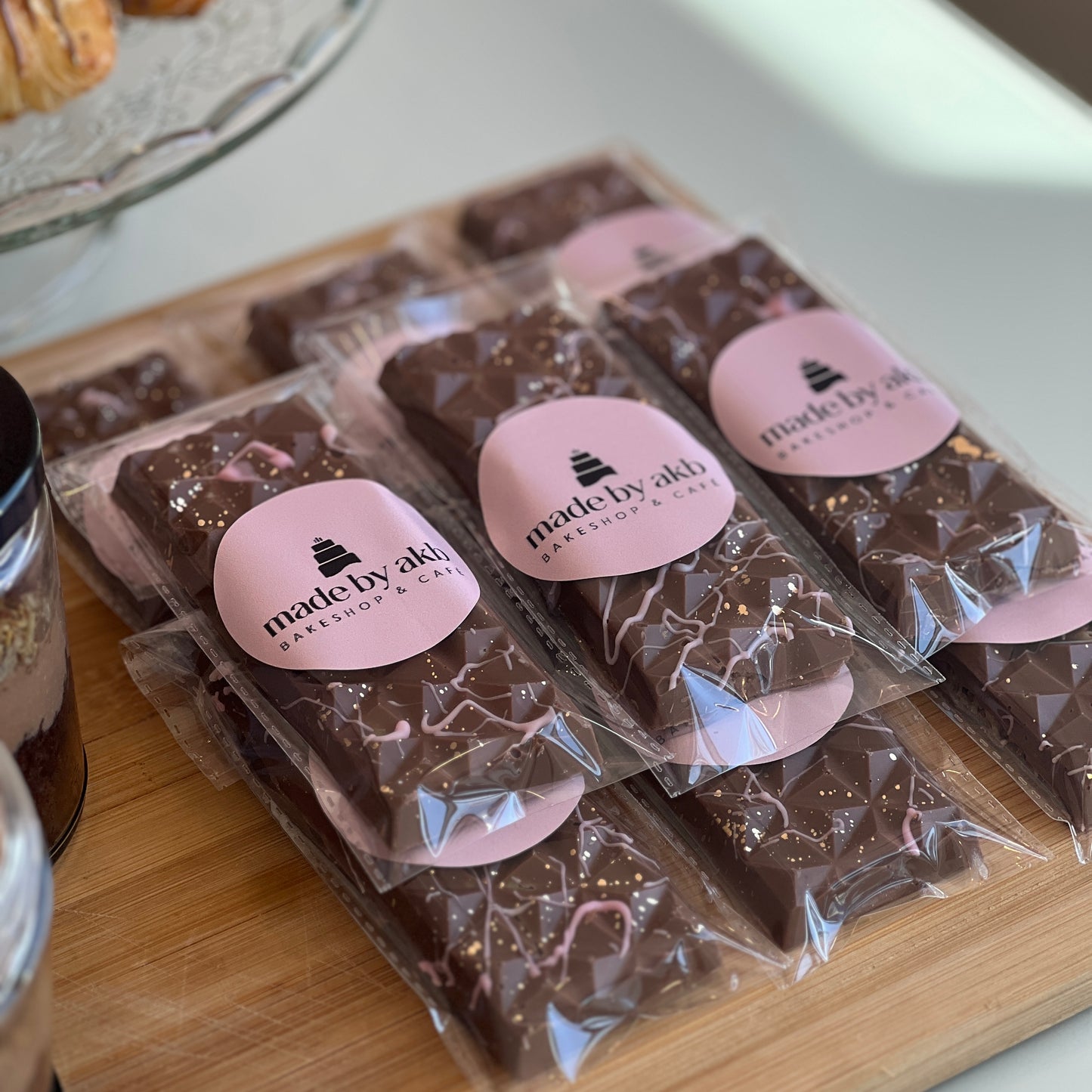 Viral Dubai Knafeh Chocolate Bar