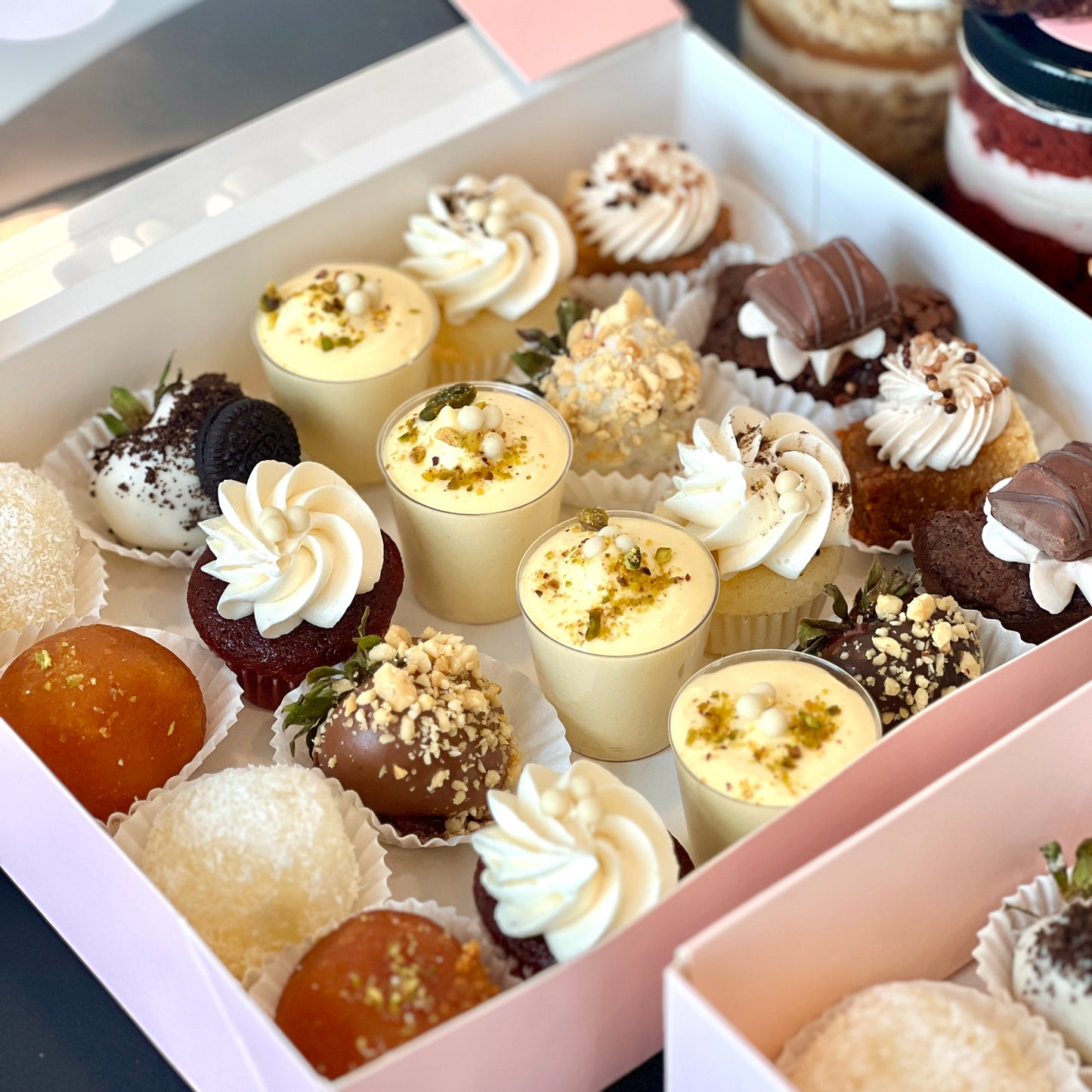 Mithai Box (20 Pieces)